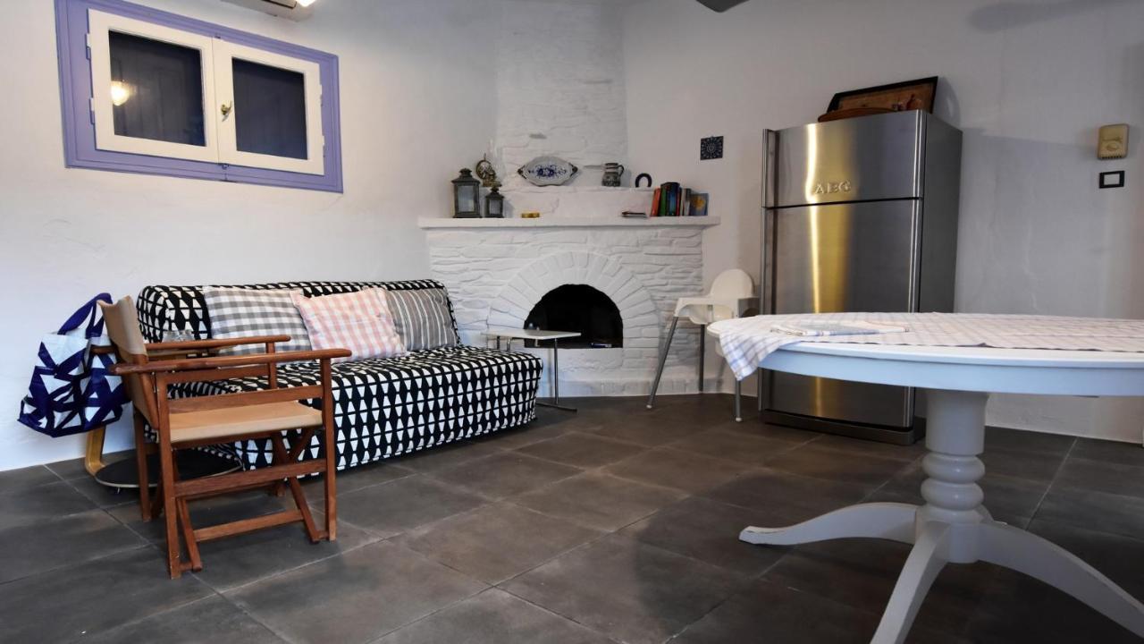 The Charming Beach House, Ideal For 4 To 5 People Ioulis Экстерьер фото